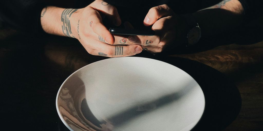 round white ceramic plate