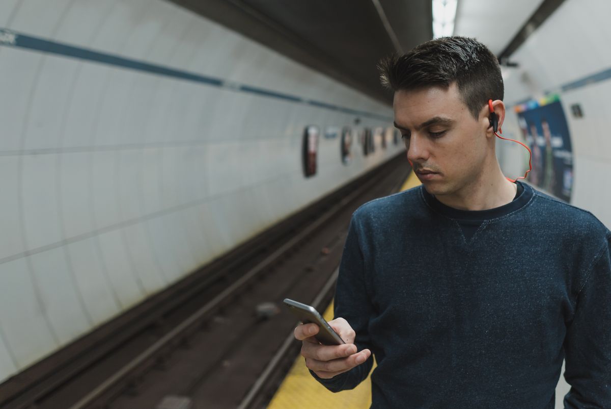 Leveraging AI for Personalized User Interfaces