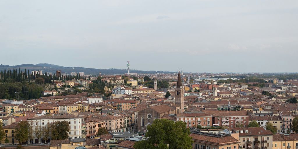 a city with many buildings