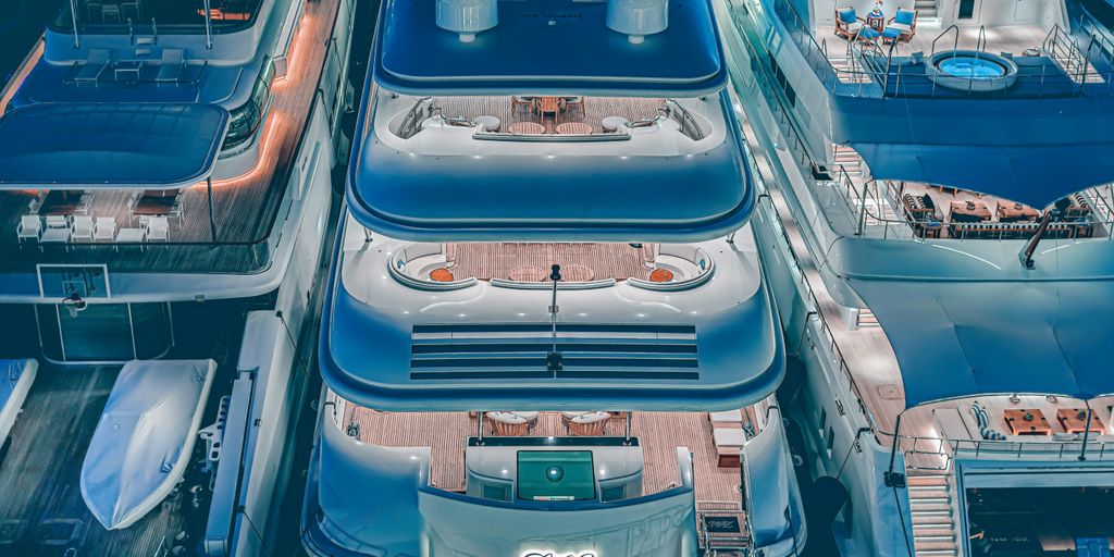 a bunch of boats that are sitting in the water
