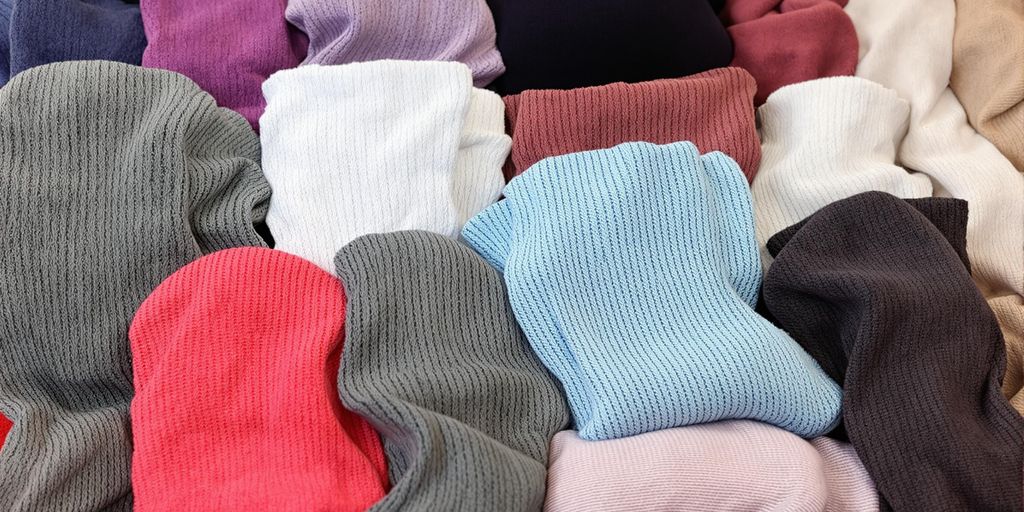 Meias gestantes em várias cores e tamanhos disponíveis.