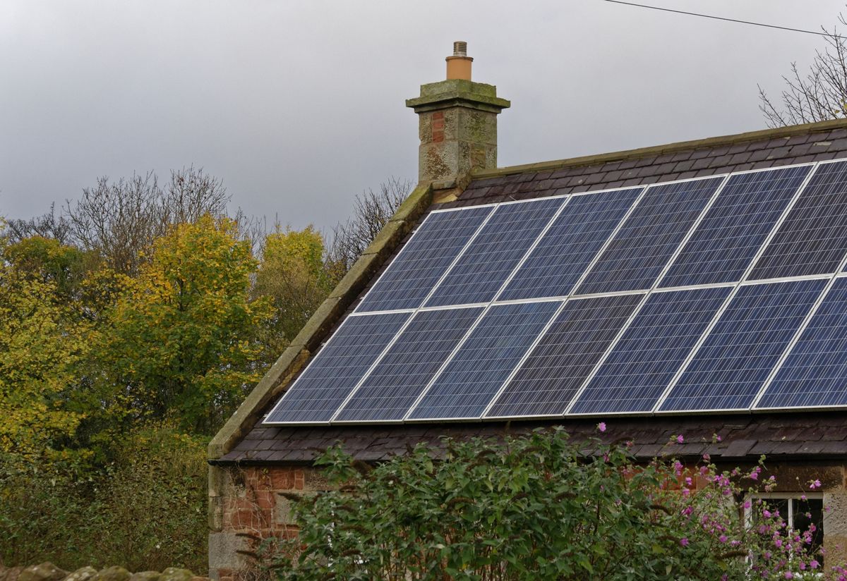 Apoios e incentivos para a instalação de painéis solares