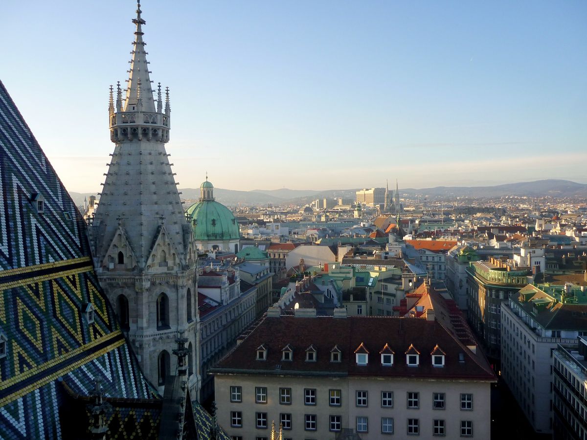 Shop and Stroll: Vienna's Bustling Markets and Streets