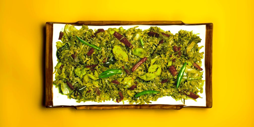 green and brown vegetable salad in rectangular clear glass container