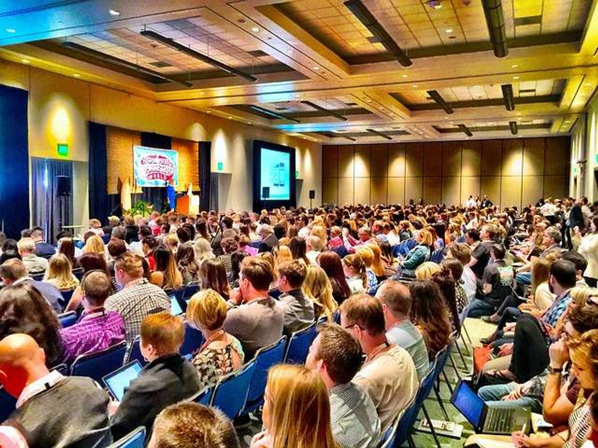 Business and Networking: Fort Myers' Professional Gatherings