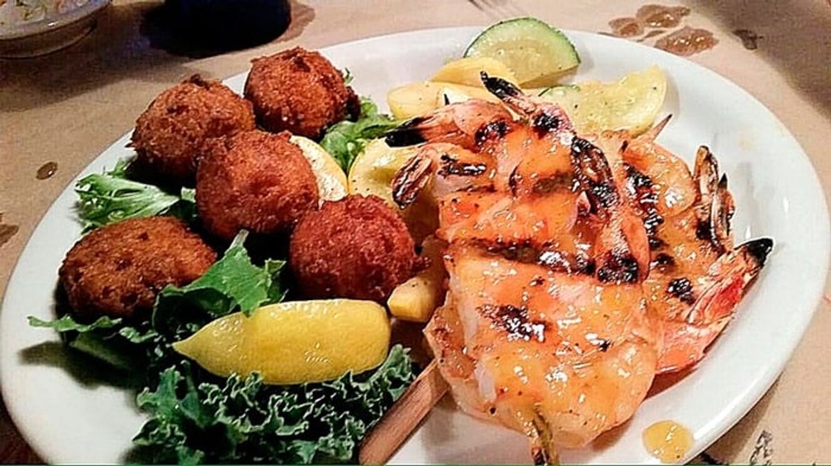 Shop and Savor: The Best of Fort Myers' Markets
