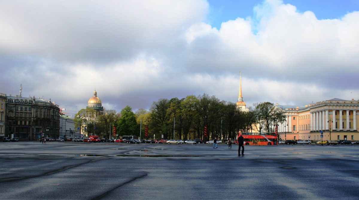 Legacy of the Tsars: The Palatial Wonders