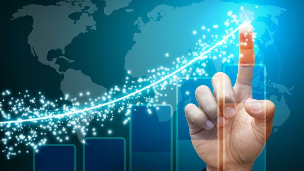 Measuring and Enhancing Website Scalability