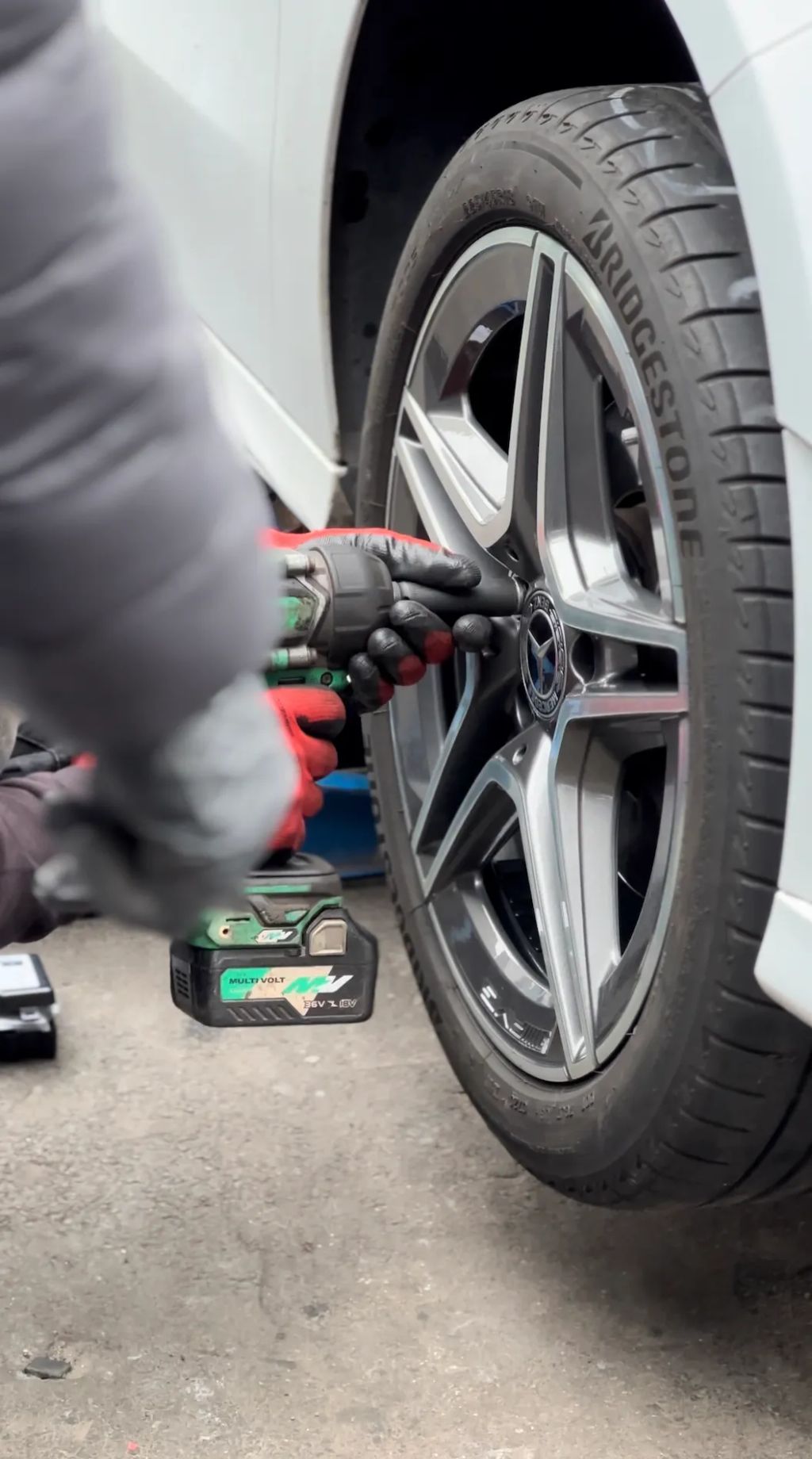 How To Buckle Alloy Wheels? Alloy Wheel Repair