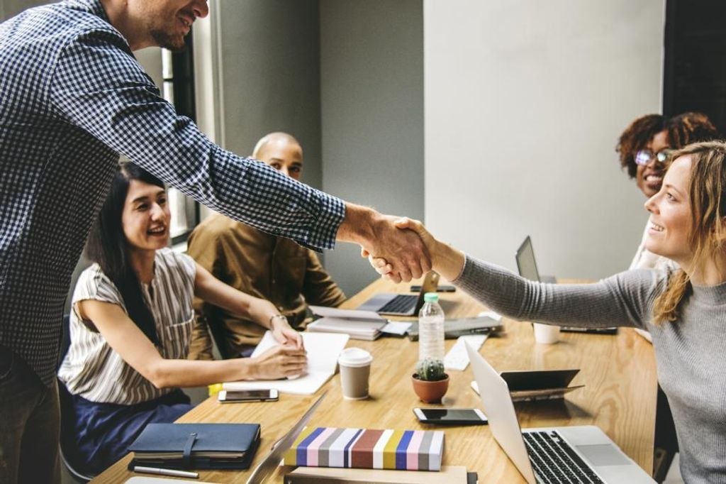 5 Essential Networking Tips for Small Business Success with More Gooder Ideas