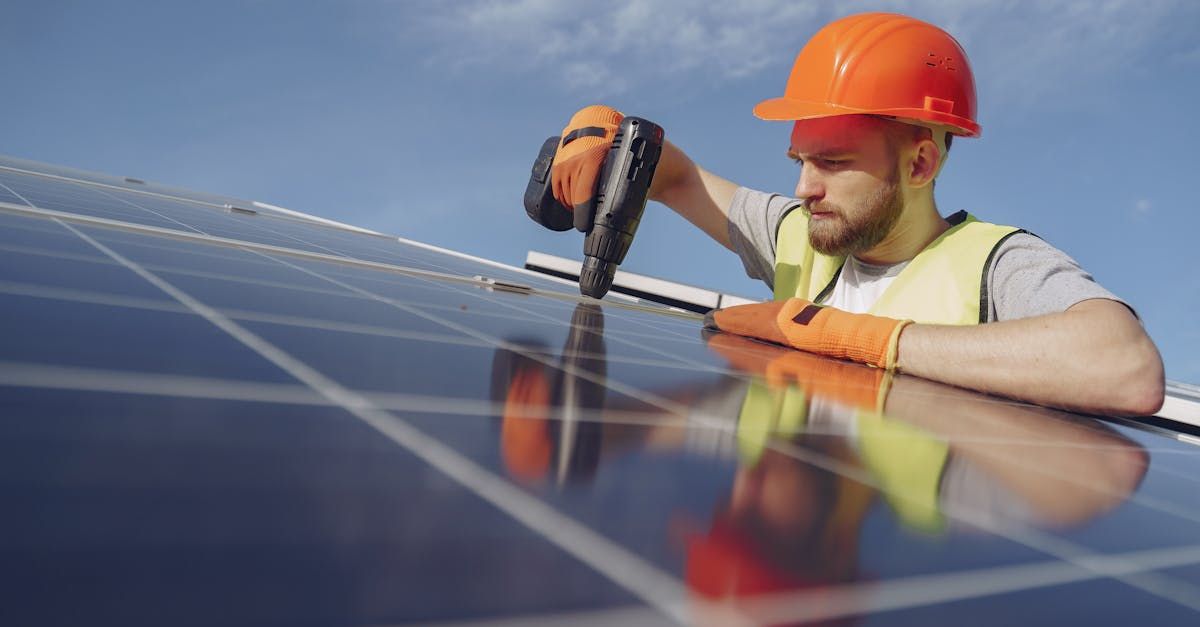 Manutenção de Painéis Solares Térmicos