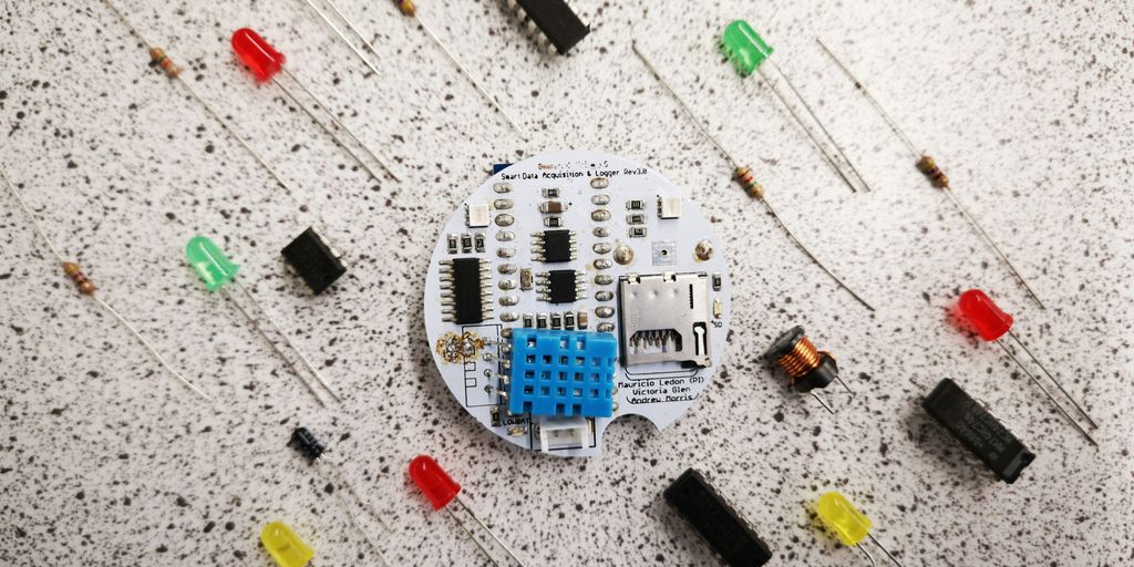 a group of electronic components sitting on top of a table