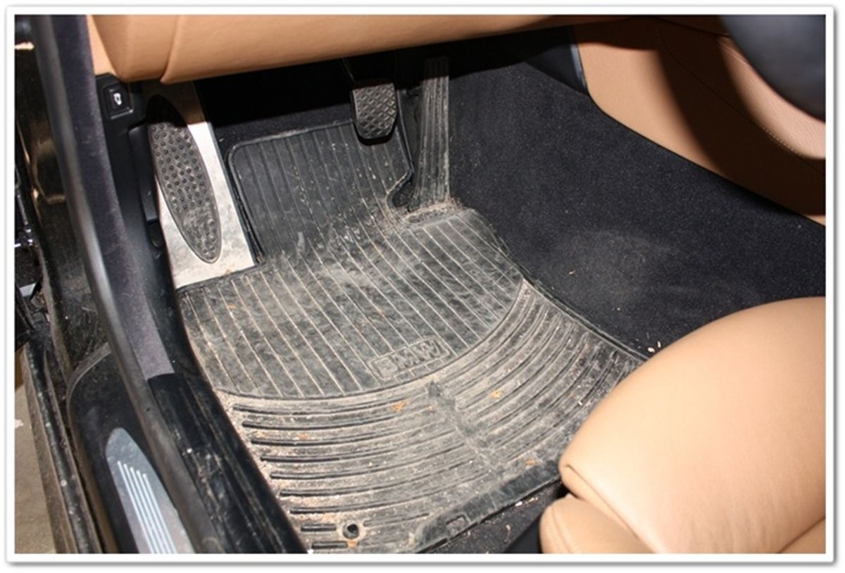 Mat Maintenance 101 How To Properly Clean Your Alo Yoga Mat — Yoga Kali