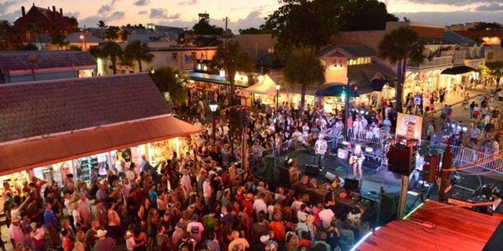 nightlife in Tuscaloosa with outdoor activities