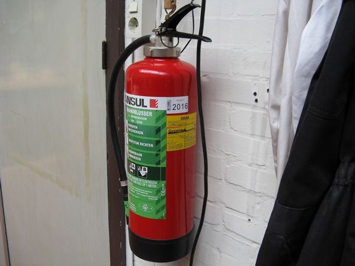 קניית מטף כיבוי אש