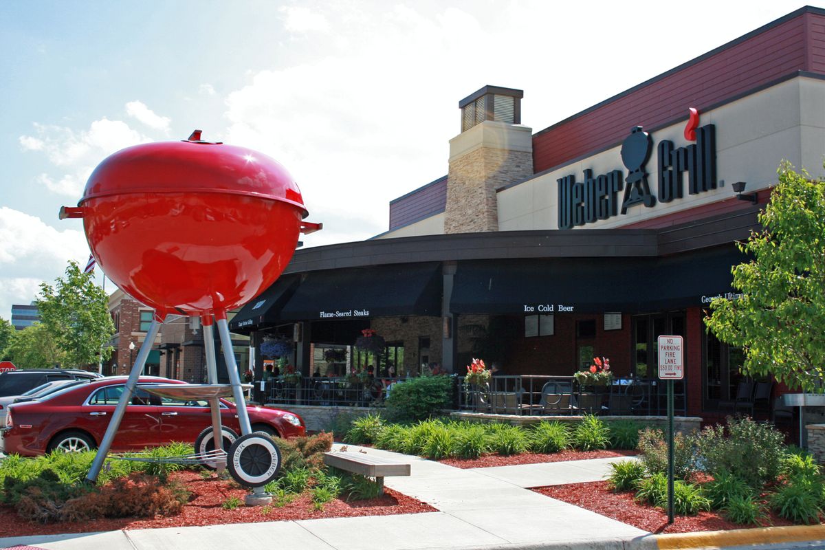 The Art of Dining: Jacksonville's Trendy Foodie Hotspots