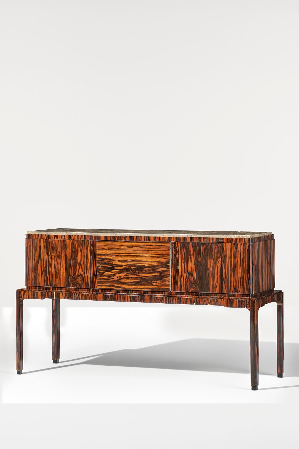 Materialien und Farben