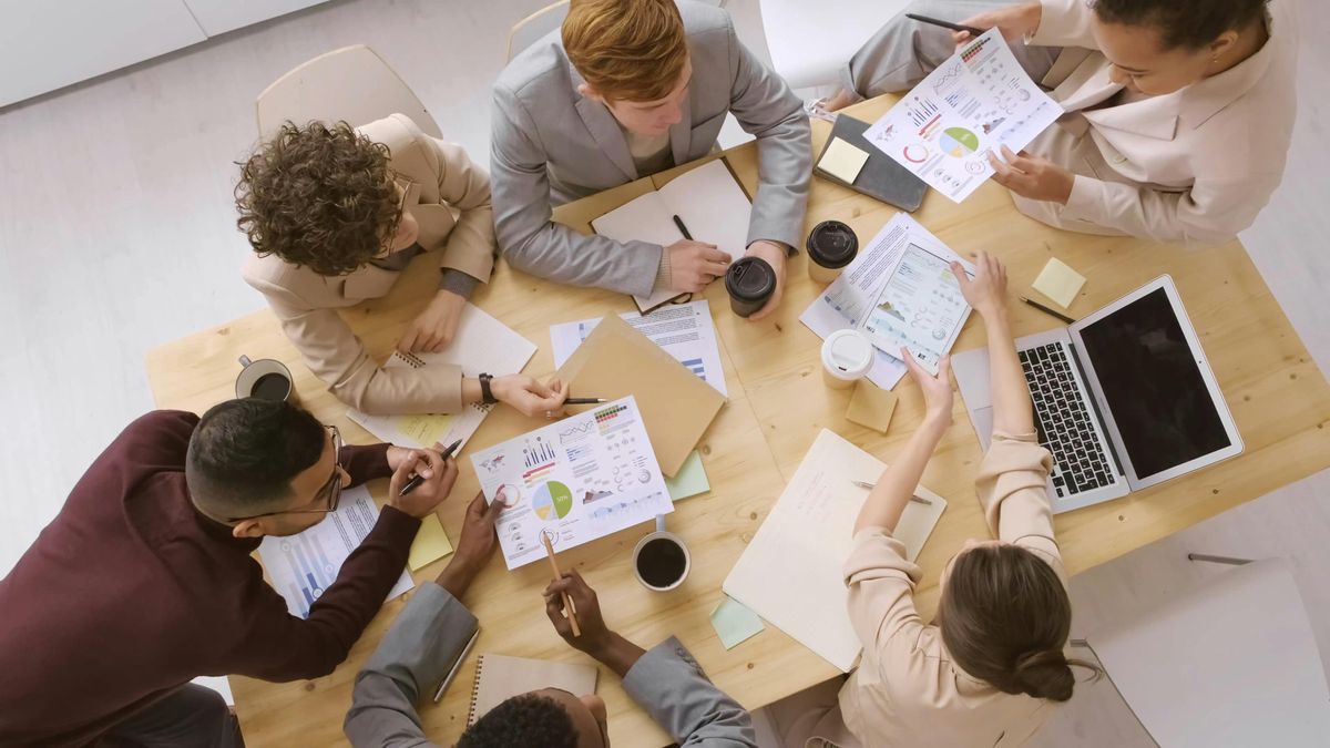 Maintaining a Dynamic Online Presence