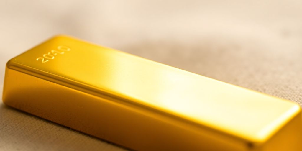 Lingot d'or sur fond flou