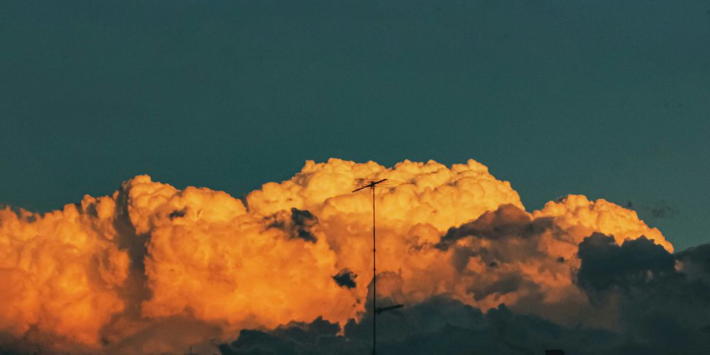 white clouds and blue sky during daytime