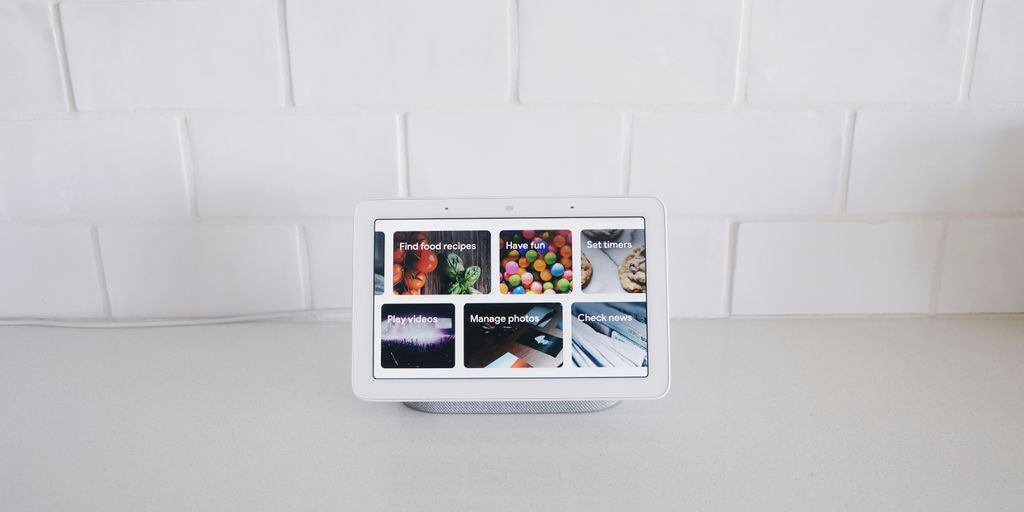 white tablet computer