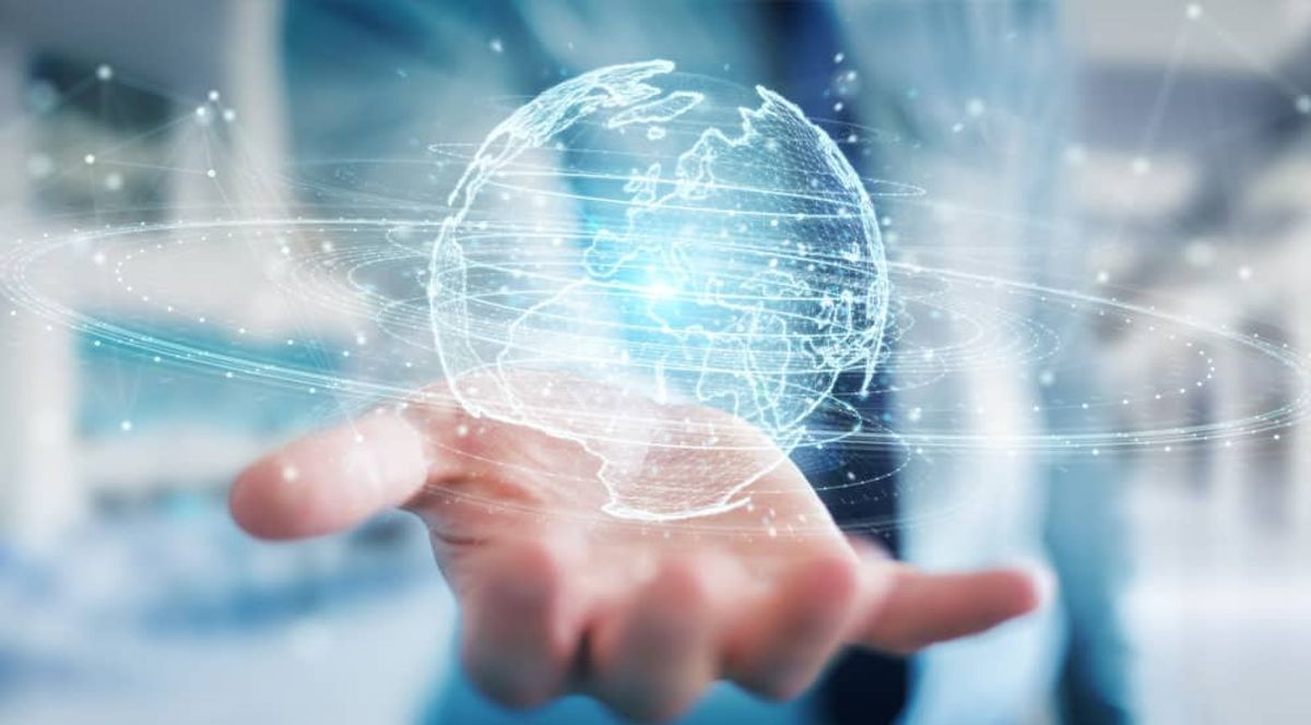 Leveraging AI-Driven Analytics for Business Growth: The Path to Data-Driven Decision Making