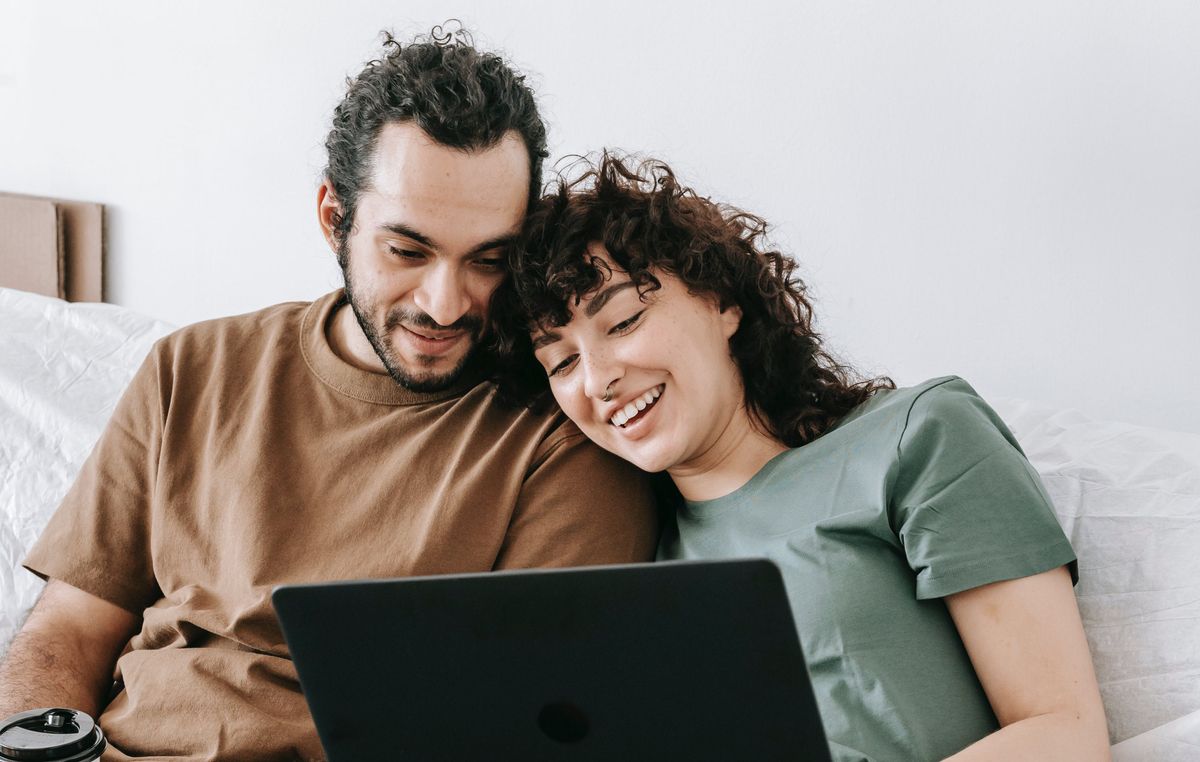 Understanding the Swingers Club Scene