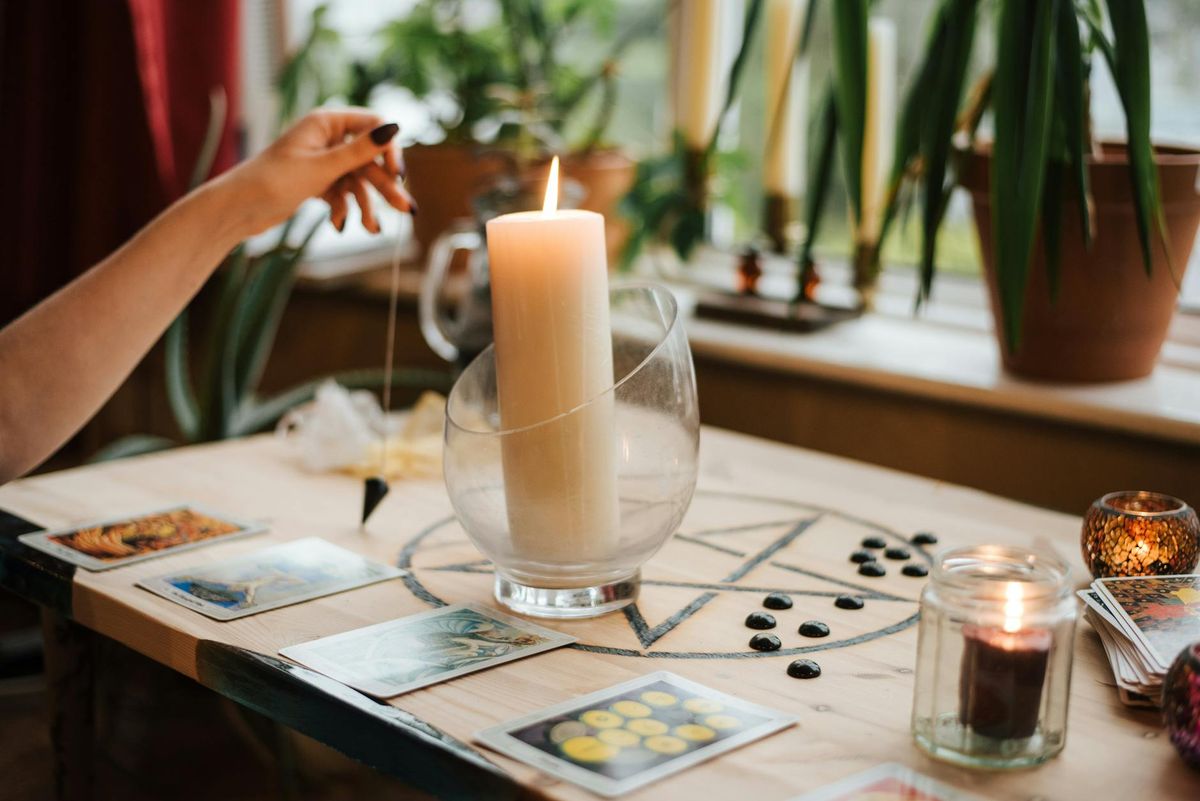 Additional Tools and Resources for Cartomancy Learners