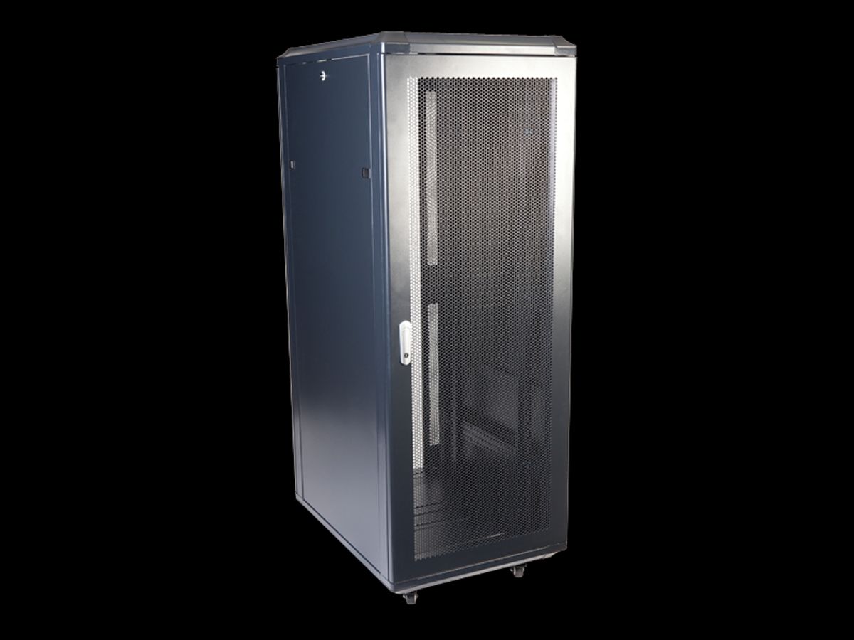 Leveraging Scalable Web Hosting Solutions