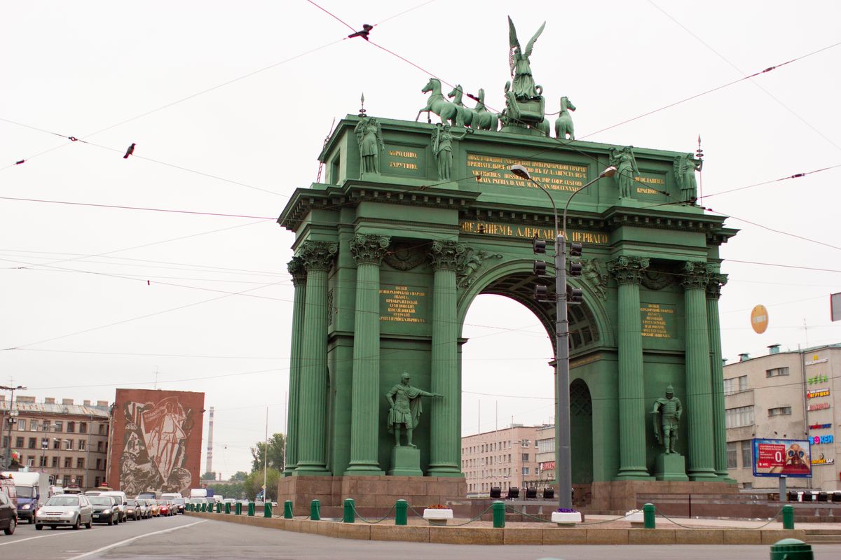 Enchanting Enclaves: The Tsentralny District