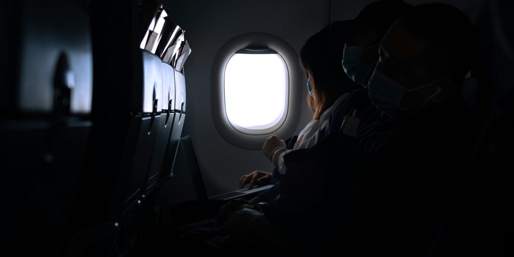 white round light on ceiling