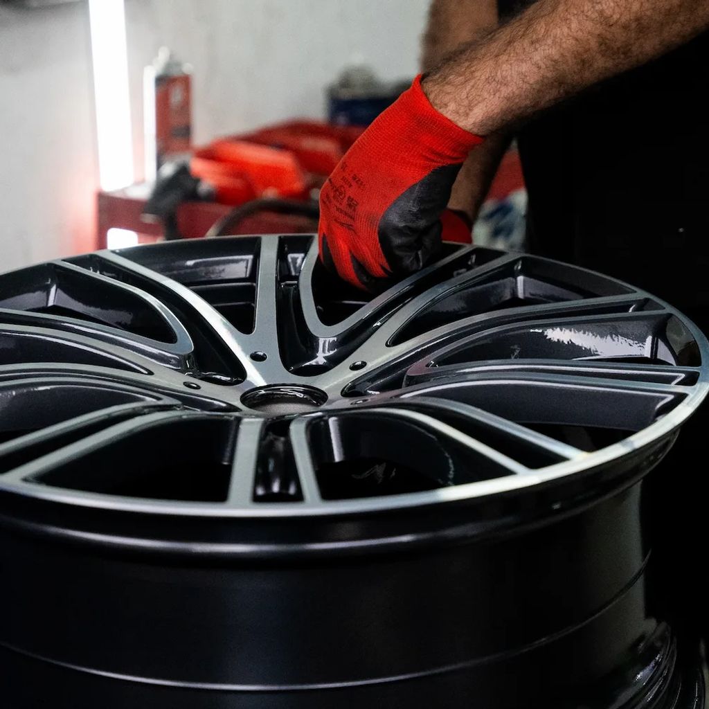 thumbnail - JR Alloy Wheel Repair