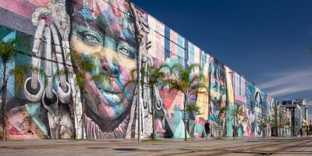 vibrant street scenes in Avondale Birmingham with local cafes and art