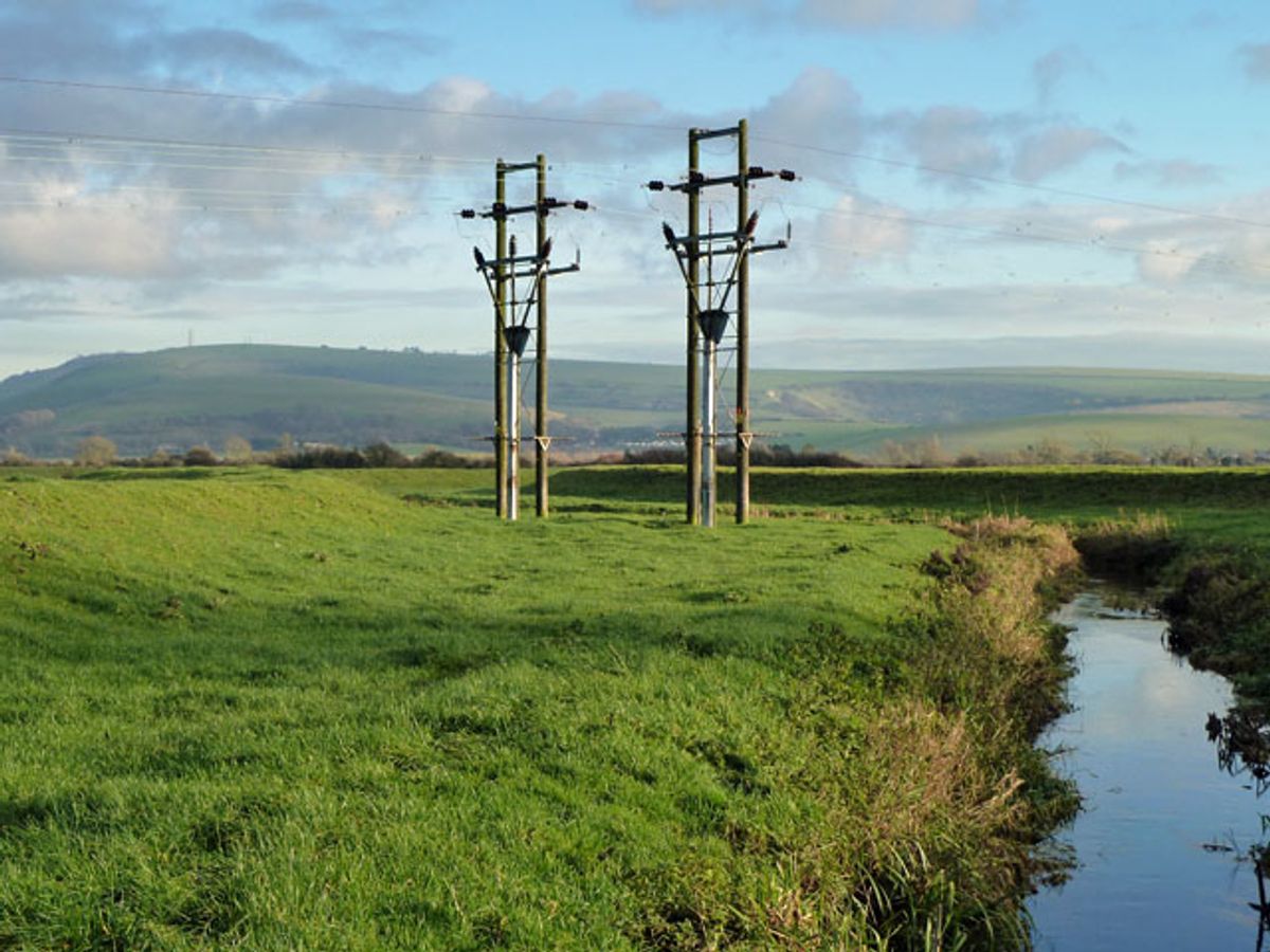 Níveis de Tensão e Potência em kVA
