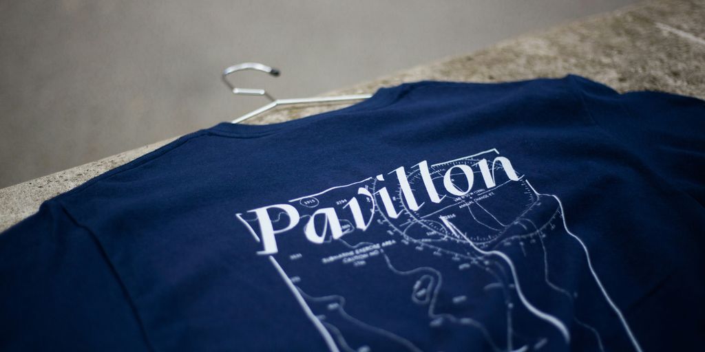 blue and white crew neck t-shirt